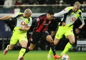 Германия чемпионатида 16-тур баҳслари старт олди ва