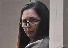 Австралияда уч кишини заҳарли қўзиқорин қўшилган