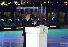 Shavkat Mirziyoyev yangilanayotgan Konstitutsiya haqida gapirdi фото