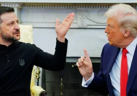АҚШ президенти Доналд Трамп ва Украина етакчиси Володимир