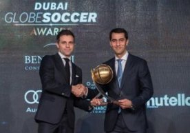 Globe Soccer Awards: Ravshan Ermatov 2015 yilning eng yaxshi hakami! фото