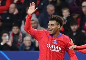 ПСЖ ва Франция терма жамоаси ҳужумчиси Дезире Дуе Globe