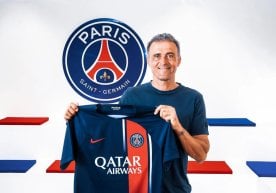 Франция гранди ПСЖ раҳбарияти жамоа бош мураббийи Луис