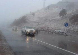 Куни кеча довонда қор ёғиши муносабати билан йўлларда