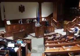 Фото: «Лига Новости» Молдова парламентидаги кўпчилик
