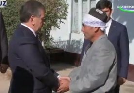 Shavkat Mirziyoyev ta’ziyali xonadonni ziyorat qildi (video) фото