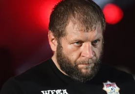 Россиялик аралаш яккакураш жангчиси, Фёдор Емельяненконинг