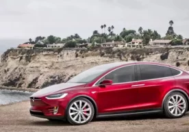 Tesla компанияси моделлар қатори минивэн билан