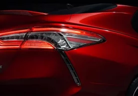 Toyota компанияси кейинги авлод Camry седанининг биринчи
