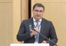 Ўзбекистон Адлия вазирлигида бошқарма бошлиқлари камида
