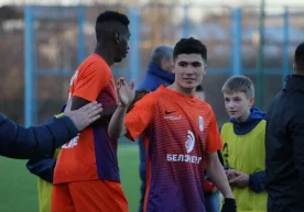 Беларуснинг "Прессбол" нашри одатга кўра, энг