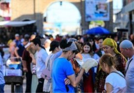 Шу йил бошида Gallup International буюртмаси асосида