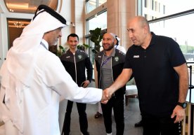 Qatar Sport va yoshlar vaziri O‘zbekiston milliy terma jamoasi delegatsiyasi bilan uchrashdi фото