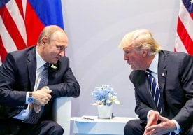 Financial Times нашри ёзишича, август ойида Аляскада ўтган
