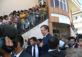 Mirziyoyev: Agar odamni eng katta qadriyat qilib yuqoriga qo‘ymasak, biz xato qilaveramiz фото