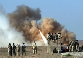 Фото: EPA-EFE/STRNGER Теҳрон Вашингтонни АҚШ базаларига