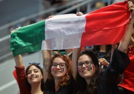 “Италия ака-укалари” композицияси айнан шу мақсадда ижро