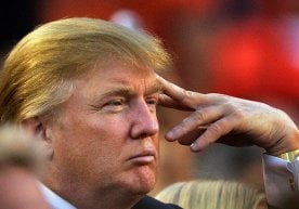 АҚШ президенти Доналд Трамп бойлиги ортидан юз бераётган