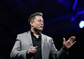 SpaceX Илoн Маскка тегишли бўлиб, у томонидан яратилган