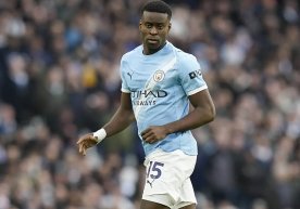 Ҳозир айни дамда «Энфилд» стадионида Англия