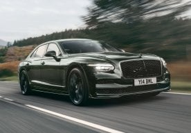 Bentley компаниясы Flying Spur моделін жаңартып, оның