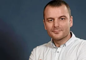 Россиянинг етакчи автомобил журнали, “За рулём”