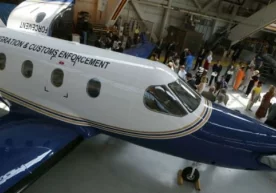 AP Photo / EVAN VUCCI Uzbekistan Airways Швейцариянинг