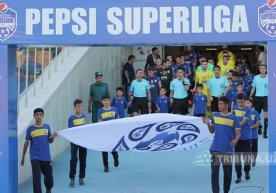 Oʻzbekiston futbol assotsiatsiyasi birinchi