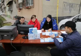 Абонентларни хизматларга улаш бўйича кўчма акциялар давом