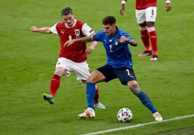 "Наполи" А Сериянинг ўн тўртинчи тур марказий