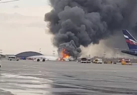 Москвадан Мурманскка парвоз қилаётган SSJ-100 йўловчи