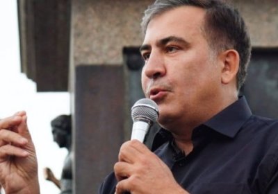 Saakashvili yana siyosatga qaytmoqda. Zelenskiy unga mansab taklif qilgan фото