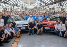 Volkswagen начал выпуск бюджетного кроссовера на базе Polo фото