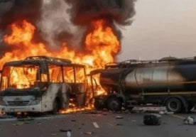 Мадинада автоҳалокат оқибатида зиёратчилар куйиб кетди.