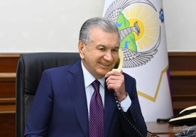 Prezident Asadxo‘ja Mo‘ydinxo‘jayev va Lazizbek Mullajonov bilan telefon orqali suhbatlashdi фото