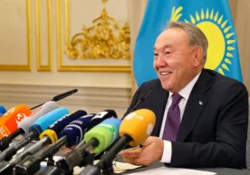 Қозоғистон президенти Нурсултон Назарбоев 8-март