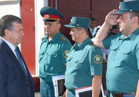 Prezident ichki ishlar organlari faoliyati bilan tanishmoqda, o‘zgarishlar bo‘lishi kutilmoqda фото