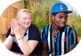 Nigeriya shahzodasining 50 yoshli bevasi endi uning ukasiga turmushga chiqishi kerak фото