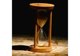 Отасининг ўлимидан сўнг, она бутун умрини ўғли учун