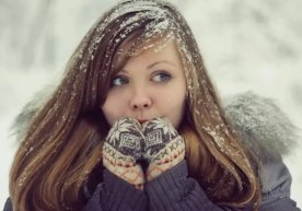 Қиш ойларида бош кийимсиз юриш бош оғриғи ва қулоқ