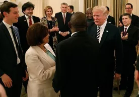 Президент Доналд Трамп 6 июнь куни Оқ уйда илк бор ифтор