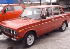 Фото: Motor Украинанинг Харьков шаҳрида қизил рангли