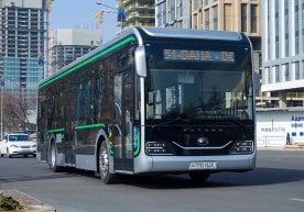 Нурафшонга олти Ютонг ва олти Хигер автобуси олиб