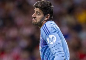 Мадриднинг «Реал» клуби дарвозабони Тибо Куртуа жамоа