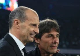 Napoli klubi Antonio Conte ketganidan soʻng boʻshab qolgan