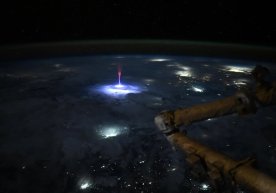 Яқинда NASA астронавти Никол Айерс инсон кўзига камдан-кам