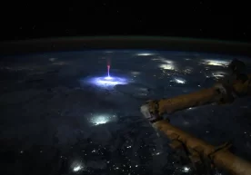 Яқинда NASA астронавти Никол Айерс инсон кўзига камдан-кам