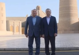 Mirziyoyev Buxoroda Nazarboyev bilan norasmiy uchrashuv o‘tkazdi фото