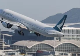 Гонконг полицияси 11 декабрь куни Cathay Pacific