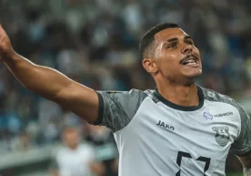 "Навбаҳор" ўз таркибини яна бир ҳужумчи билан